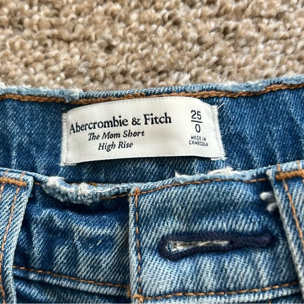 Abercrombie and Fitch, Jean shorts, size 25, mom shorts